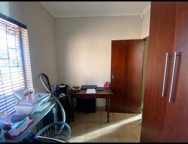 3 BEDROOM PROPERTY TO RENT IN KATHU